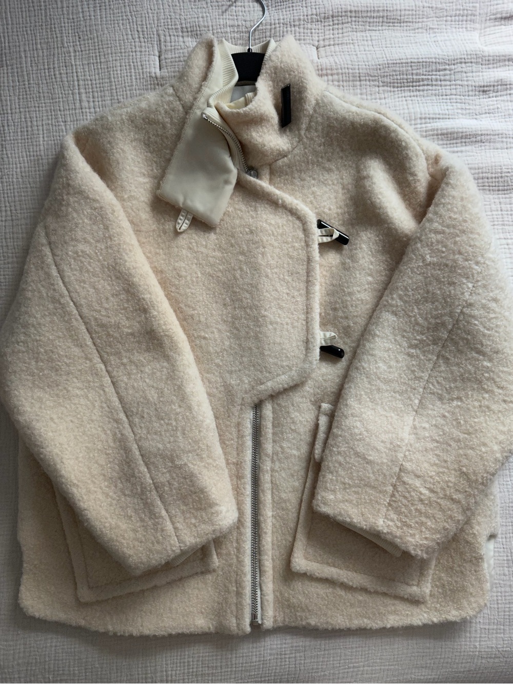 GANNI off-white boucle jacket size 38 medium